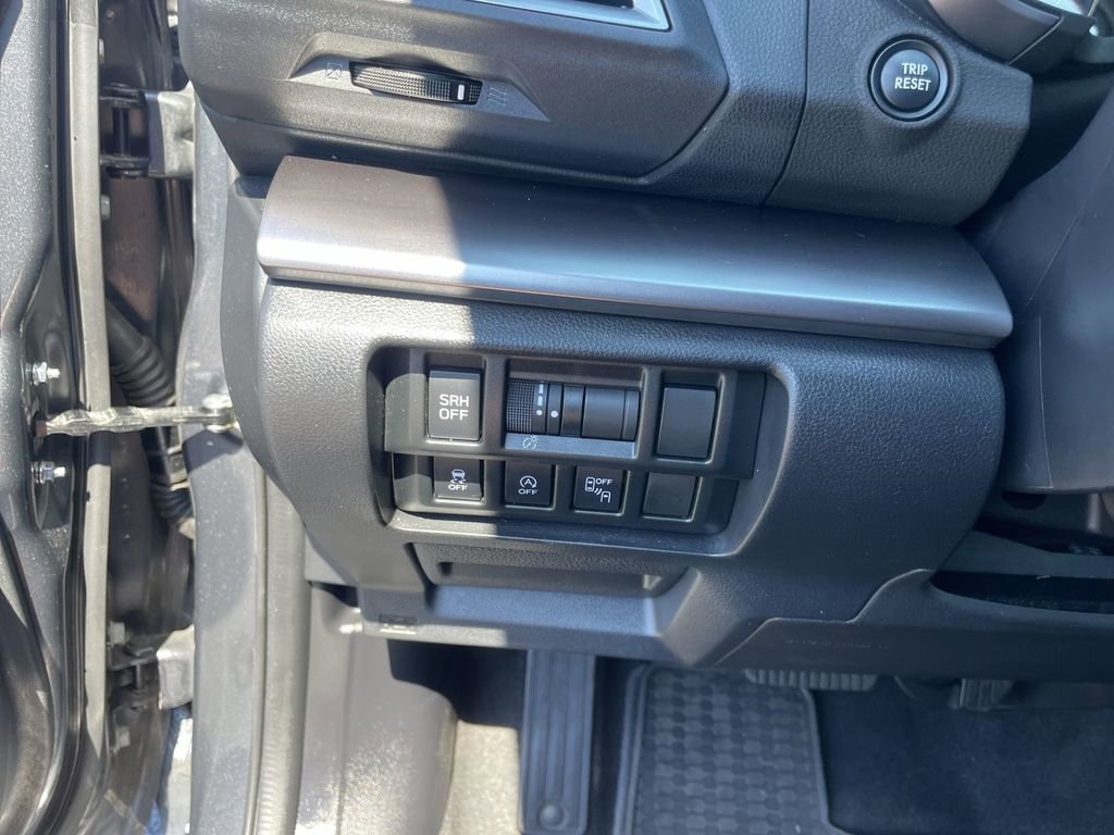 Used 2023 Subaru Crosstrek 2.5i Limited w/ Moonroof Package image 19