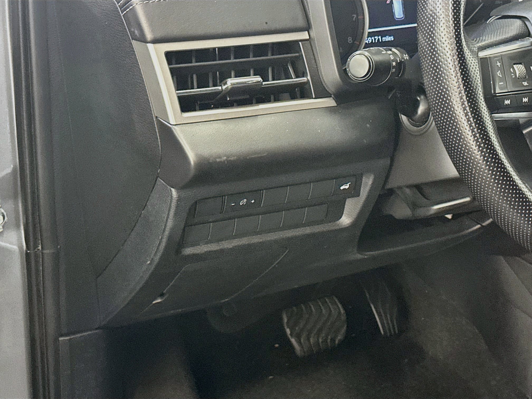 Used 2024 Mitsubishi Outlander SE AWD/4WD image 17