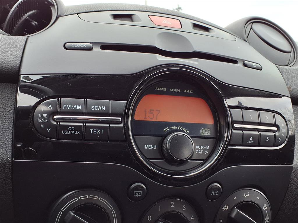 Used 2013 MAZDA MAZDA2 Sport image 4