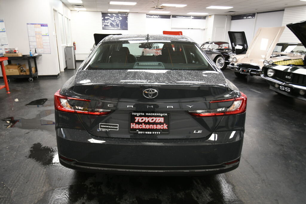 Certified 2025 Toyota Camry LE image 6