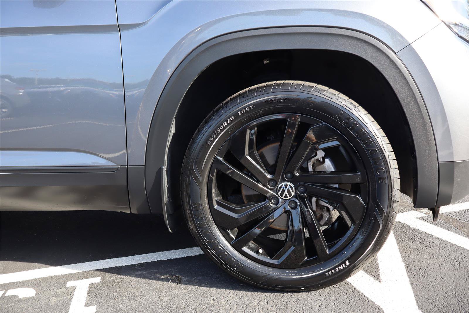 Certified 2023 Volkswagen Atlas SE AWD/4WD image 11