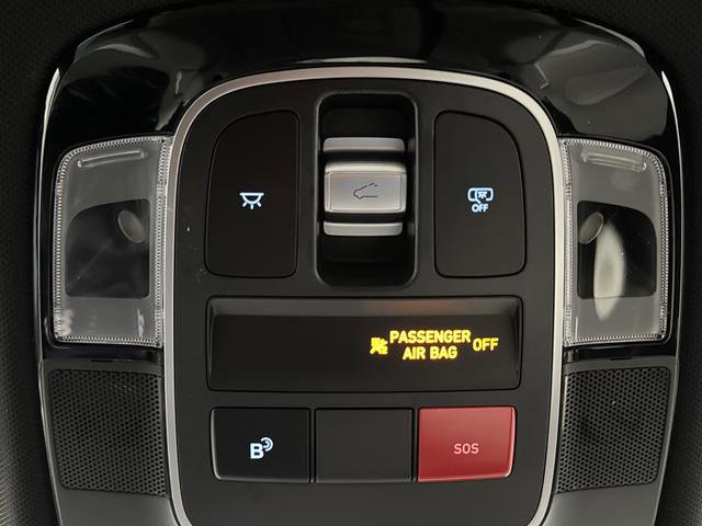 Used 2025 Hyundai Tucson Limited image 28