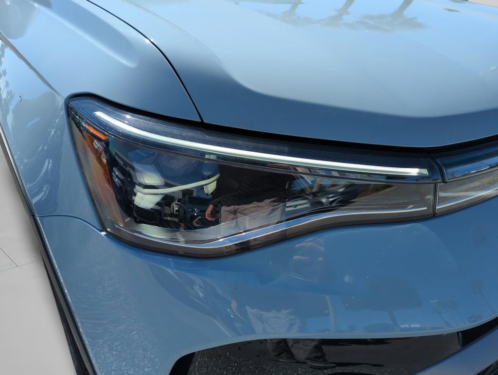 New 2026 Volkswagen Taos SEL image 17