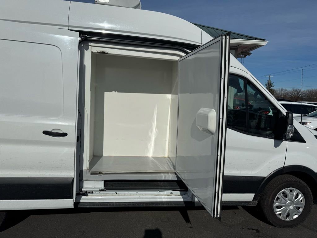 Used 2020 Ford Transit 350 Base image 18