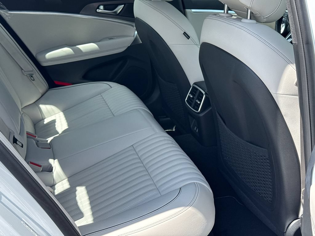 New 2026 Genesis G70 3.3T Sport Prestige RWD image 17