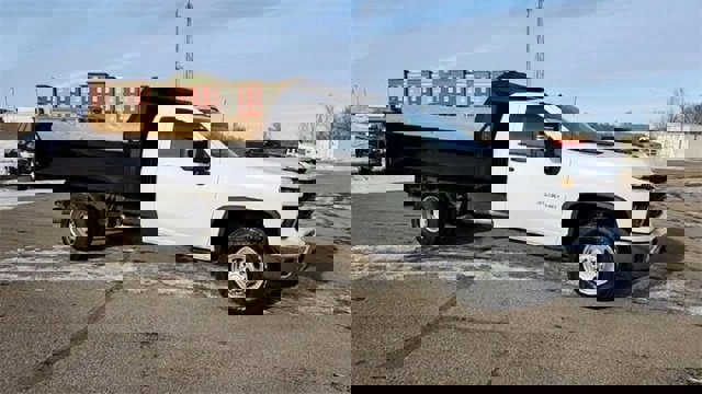 Used 2024 Chevrolet Silverado 3500 W/T w/ WT Convenience Package image 2