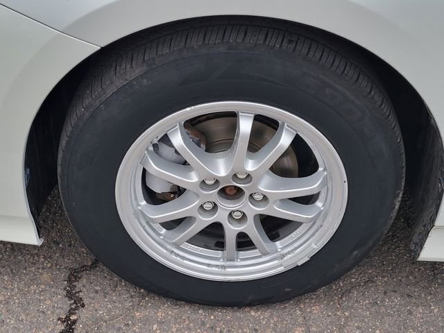 Used 2017 Toyota Prius Three image 10