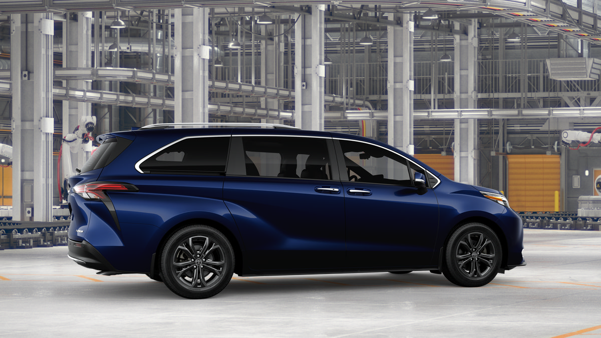 New 2026 Toyota Sienna Platinum AWD/4WD image 13