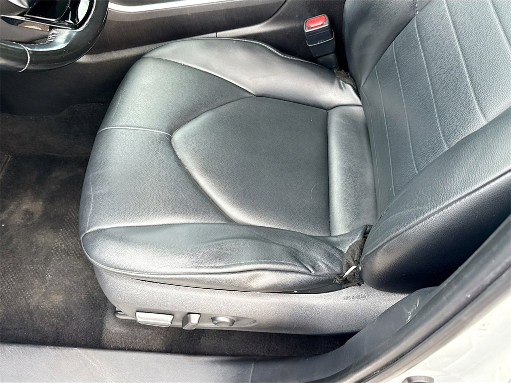 Used 2021 Toyota Highlander XLE image 20