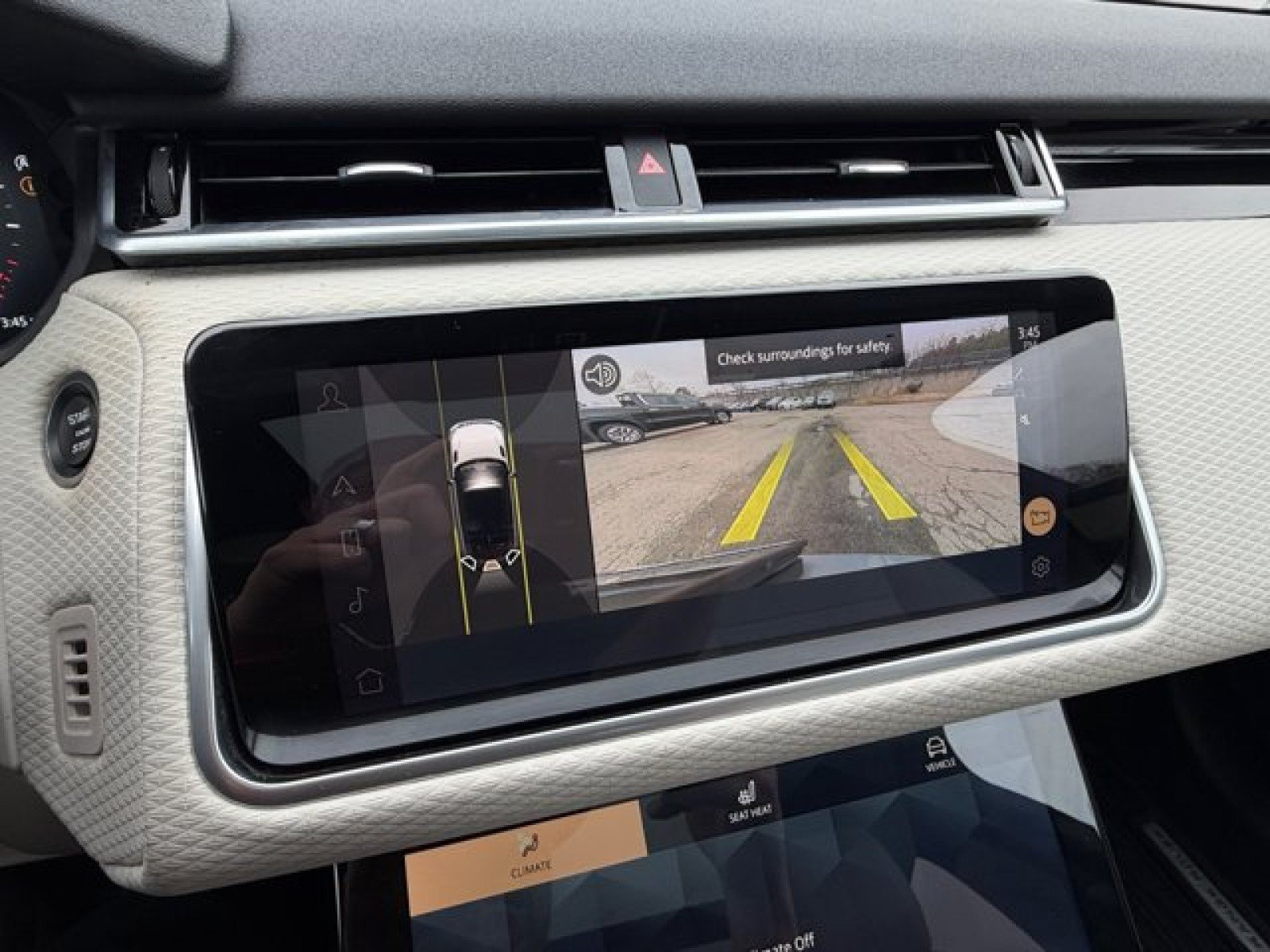 Certified 2023 Land Rover Range Rover Velar R-Dynamic S AWD/4WD image 17