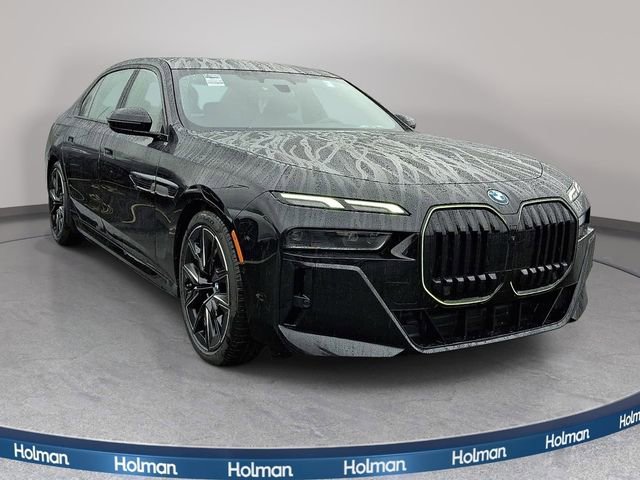 New 2026 BMW 750e xDrive image 3
