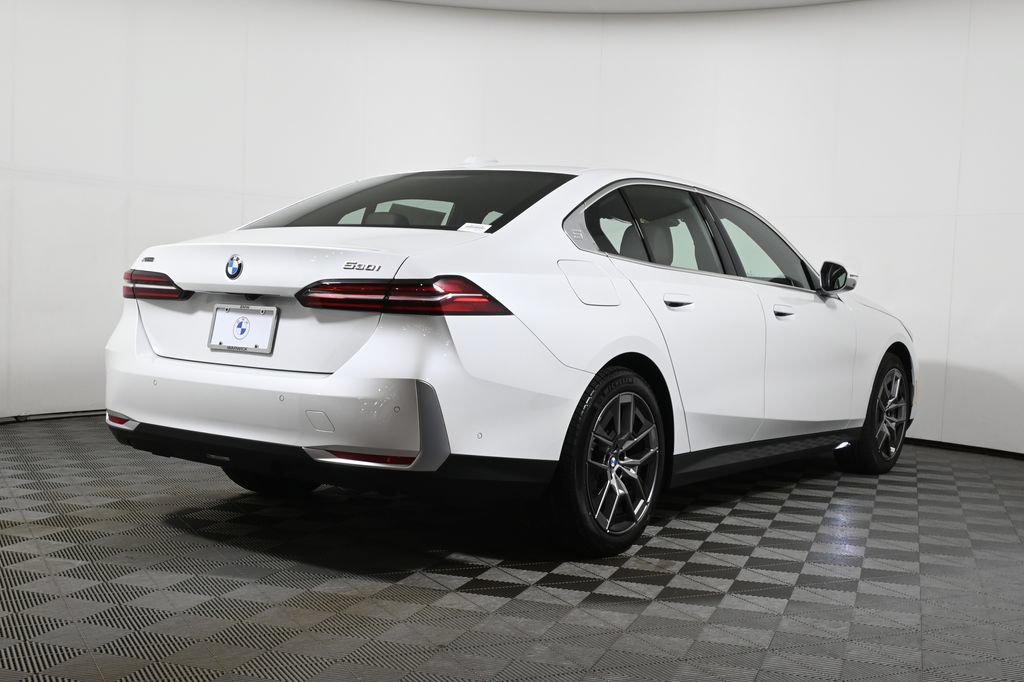 New 2027 BMW 530i xDrive w/ Premium Package AWD/4WD image 7