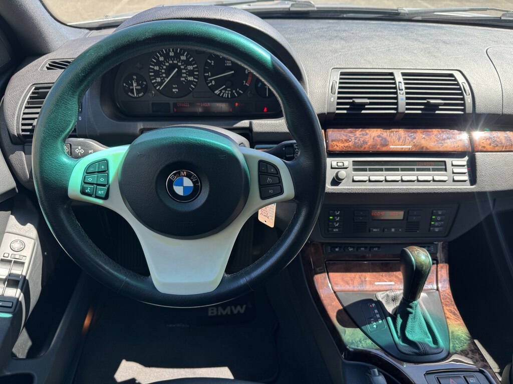 Used 2004 BMW X5 3.0i AWD/4WD image 22