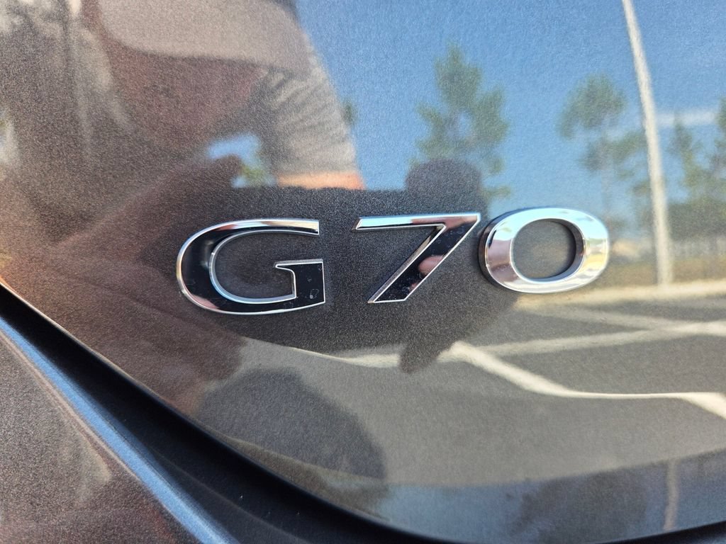 Used 2025 Genesis G70 2.5T RWD image 14