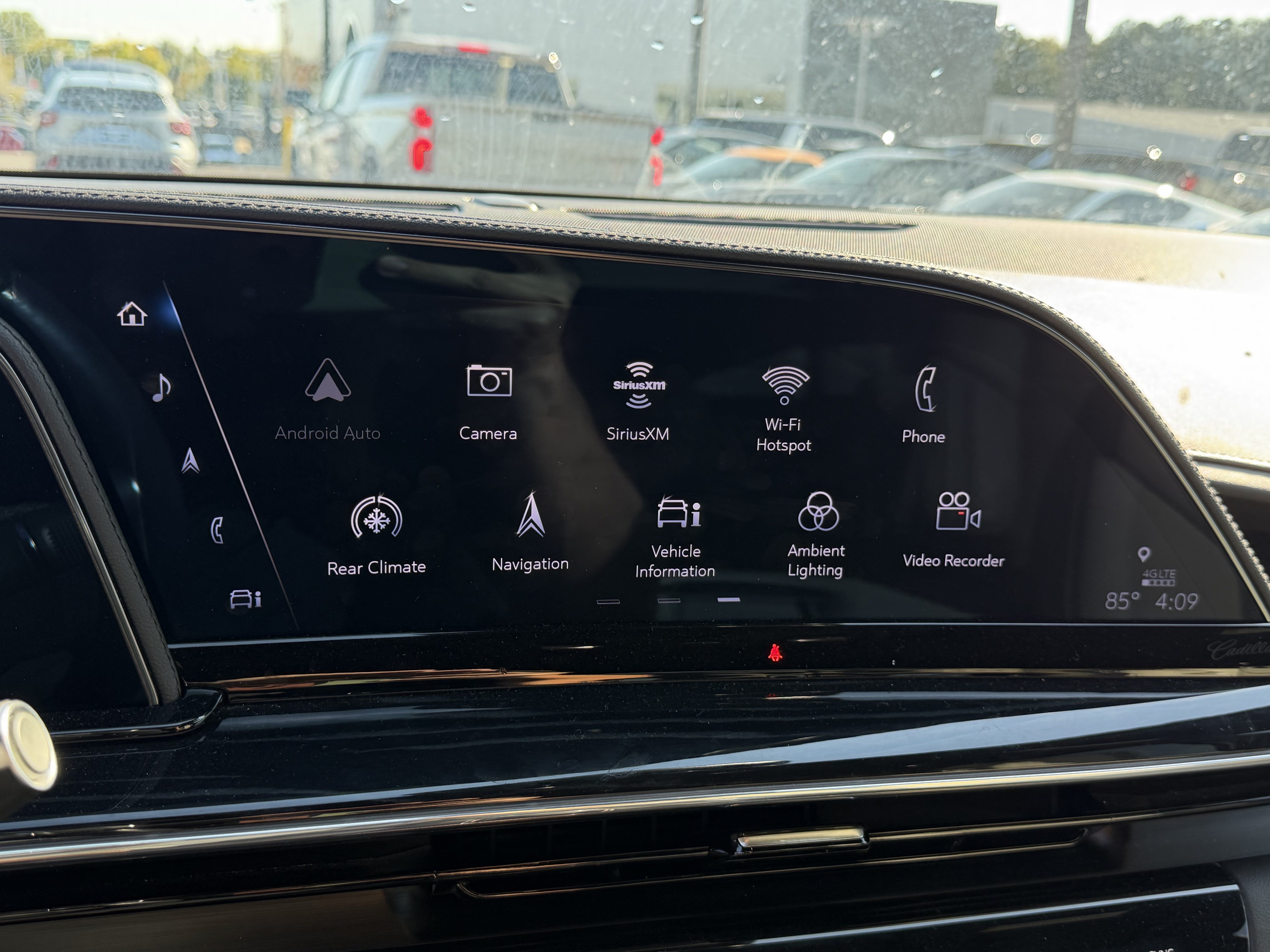 Used 2023 Cadillac Escalade Sport w/ Touring Package RWD image 15