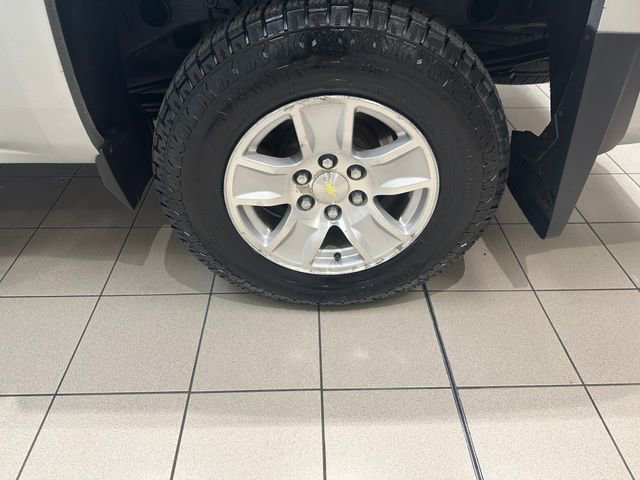 Used 2015 Chevrolet Silverado 1500 LT w/ All Star Edition AWD/4WD image 22