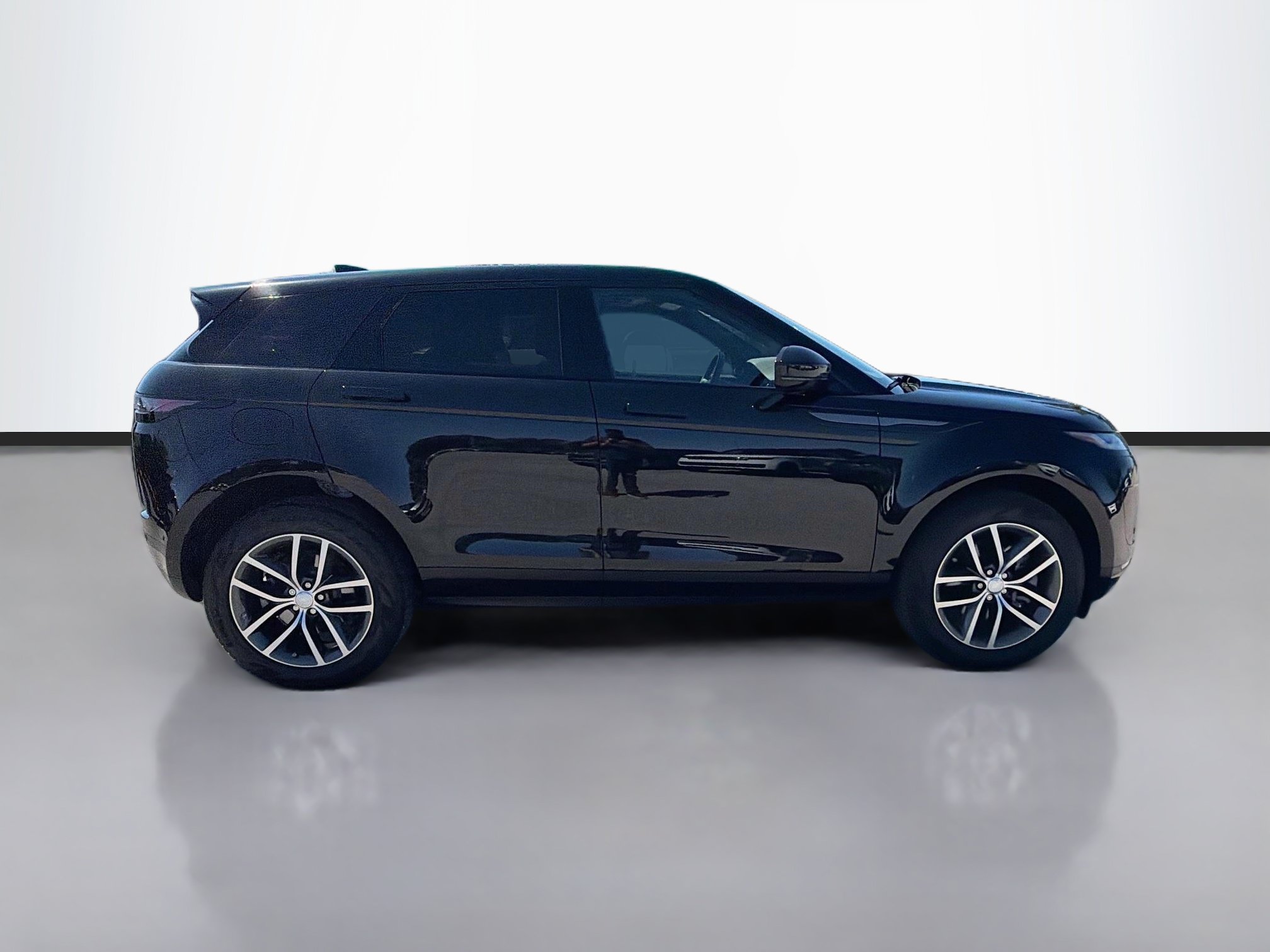 Used 2026 Land Rover Range Rover Evoque S AWD/4WD image 6