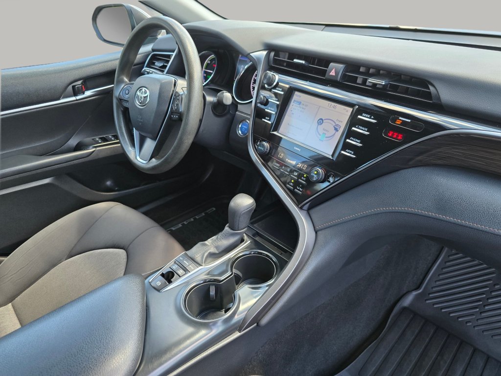 Used 2020 Toyota Camry LE FWD image 29