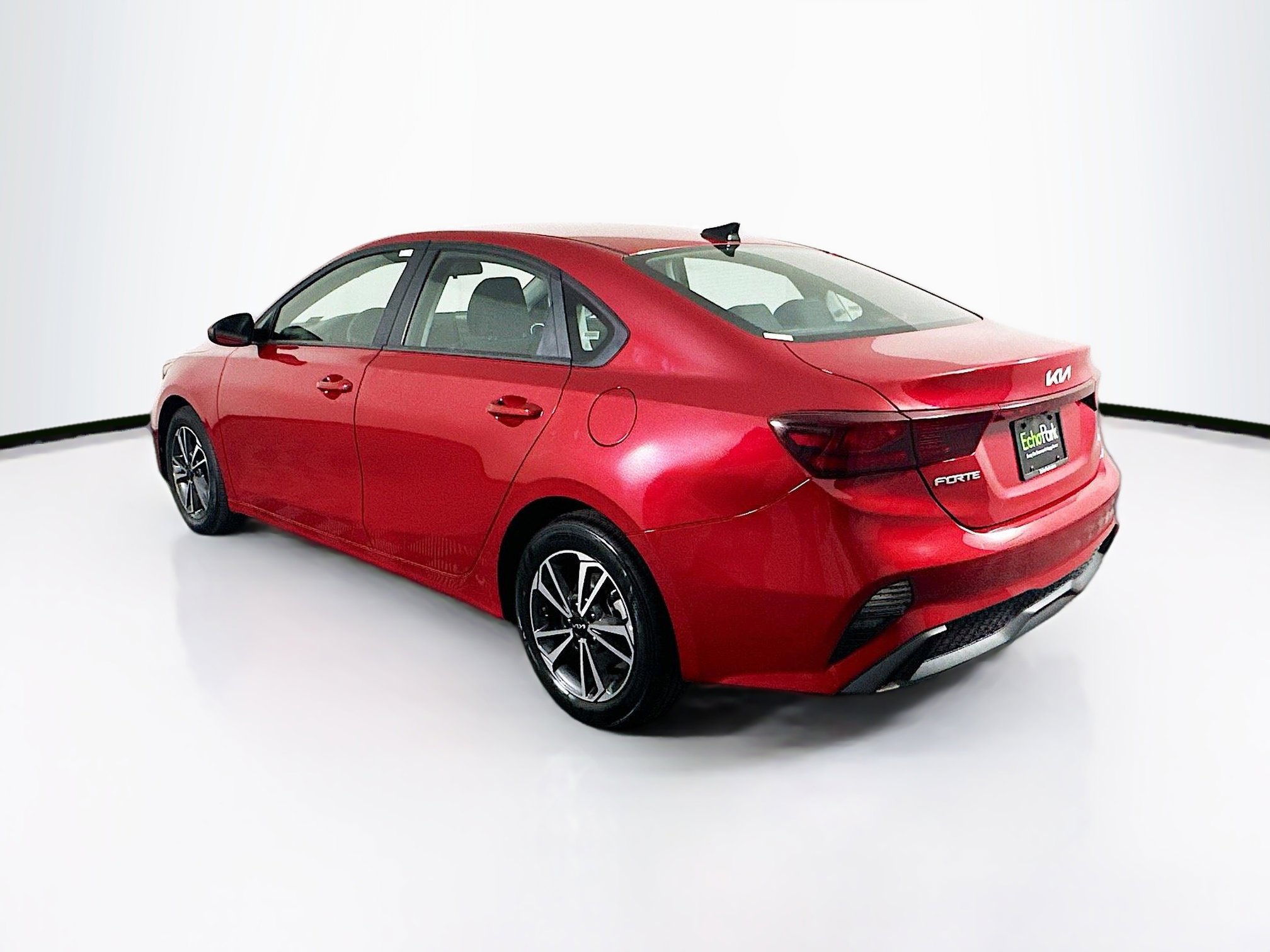 Used 2024 Kia Forte LXS image 5
