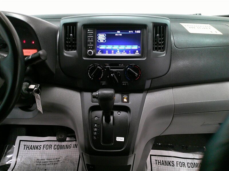 Used 2021 Nissan NV200 SV image 2