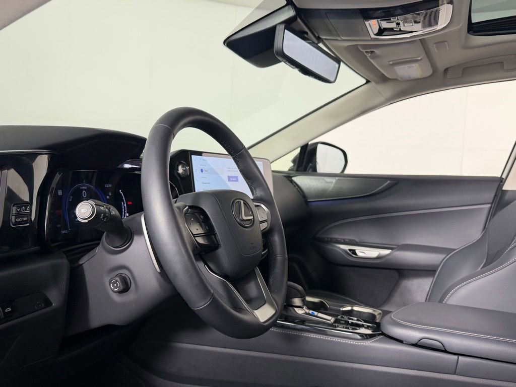 Used 2025 Lexus NX 450h+ AWD w/ Towing Package (2000 Lbs) image 21
