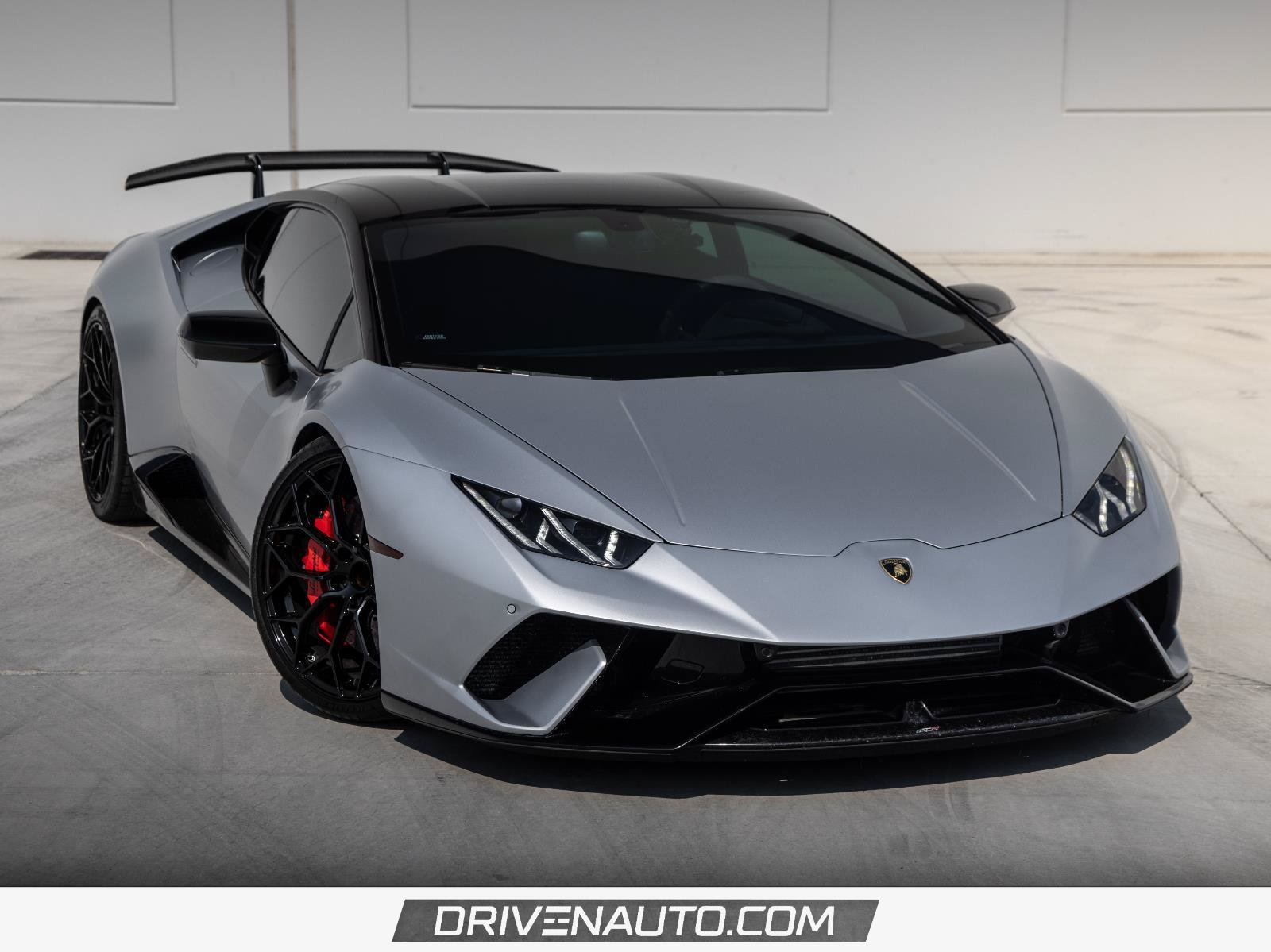 Used 2018 Lamborghini Huracan AWD/4WD image 1