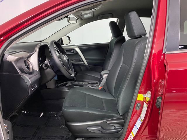 Certified 2018 Toyota RAV4 LE w/ Carpet Mat Package AWD/4WD image 10