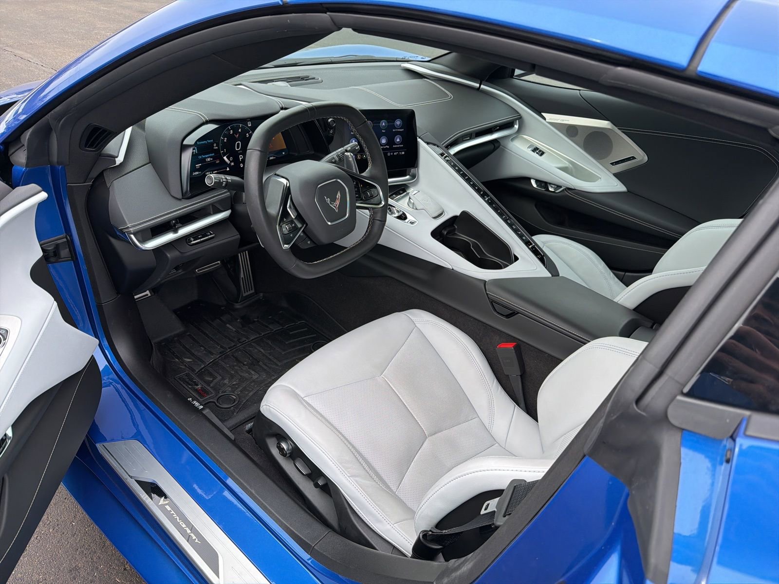 Used 2022 Chevrolet Corvette Stingray Preferred Conv w/ Battery Protection Package RWD image 10