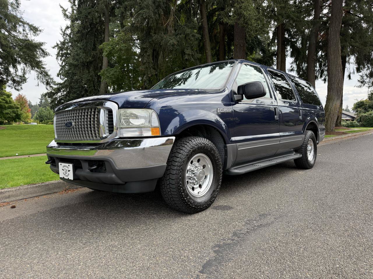 Used 2002 Ford Excursion XLT RWD image 9