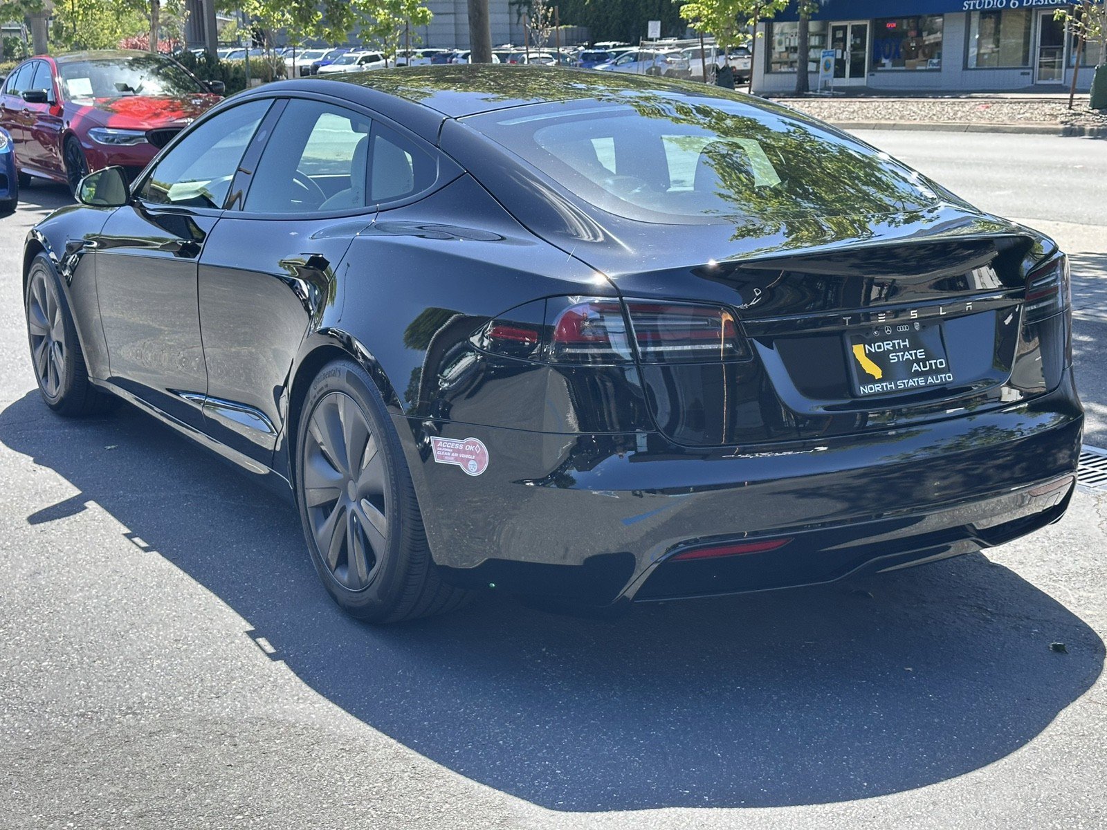 Used 2024 Tesla Model S image 11