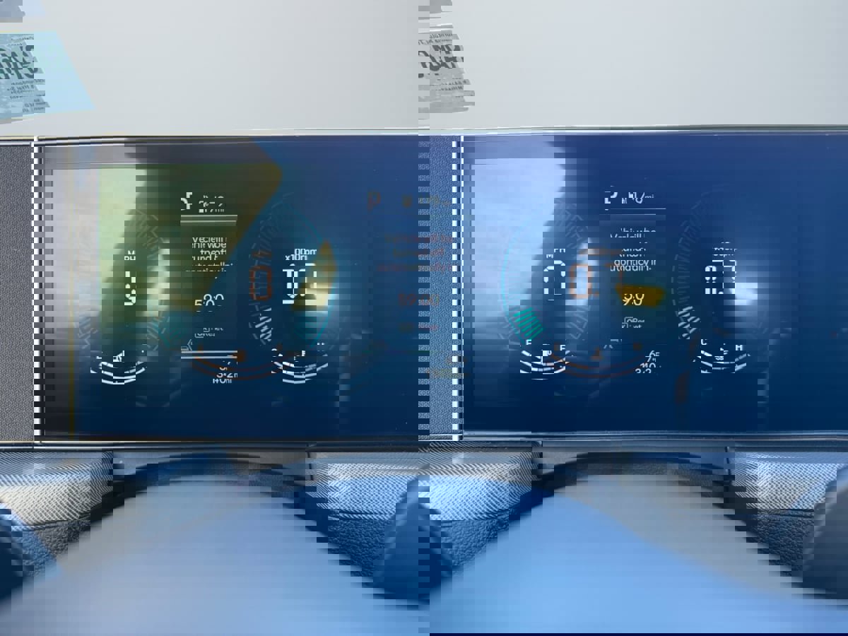 Used 2025 Hyundai Sonata SEL image 12