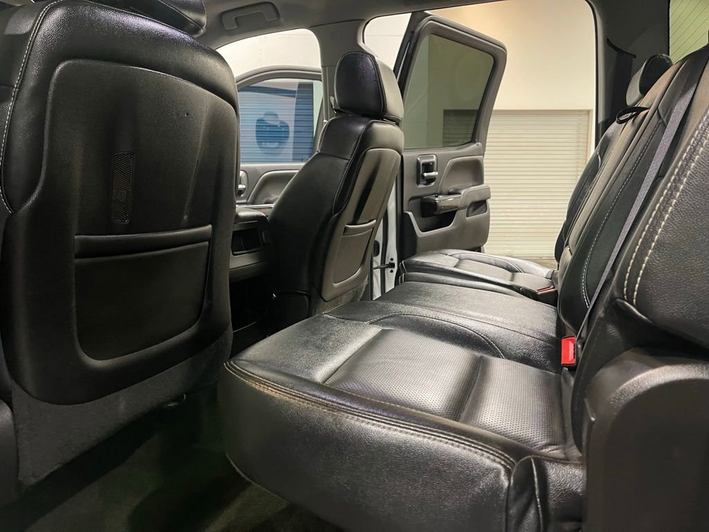 Used 2015 GMC Sierra 2500 Denali w/ Duramax Plus Package image 27