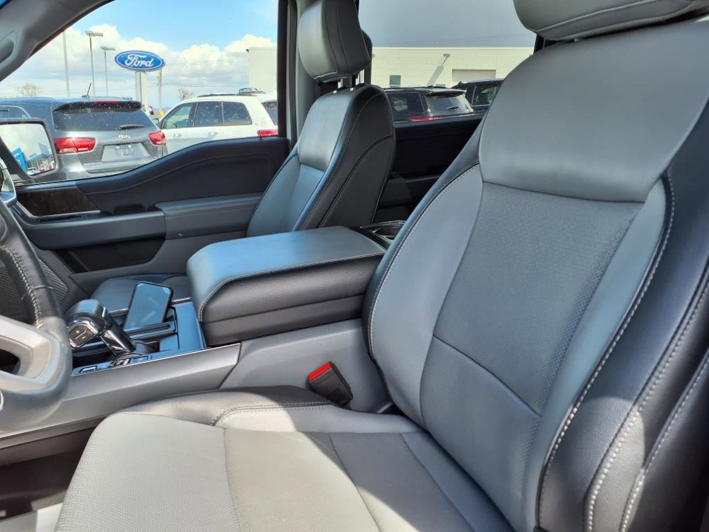 Used 2022 Ford F150 Lariat w/ Equipment Group 502A High image 8