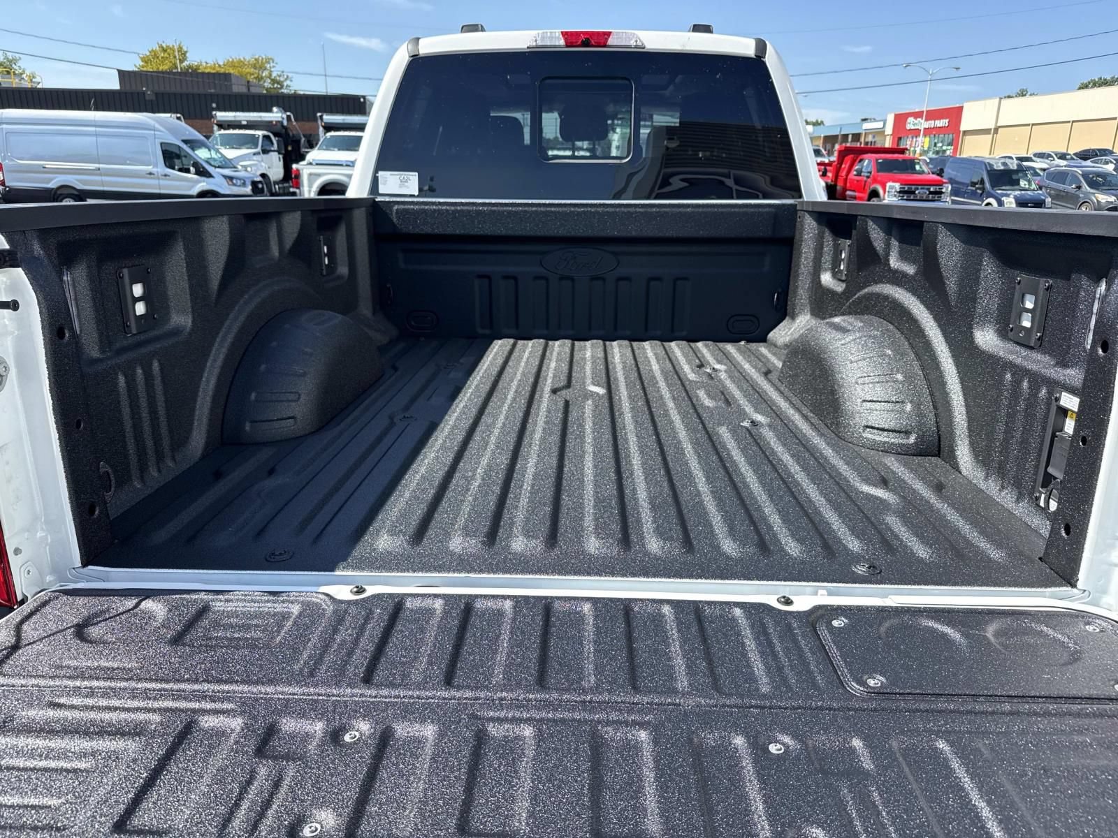New 2026 Ford F250 Lariat w/ Tremor Off-Road Package AWD/4WD image 12