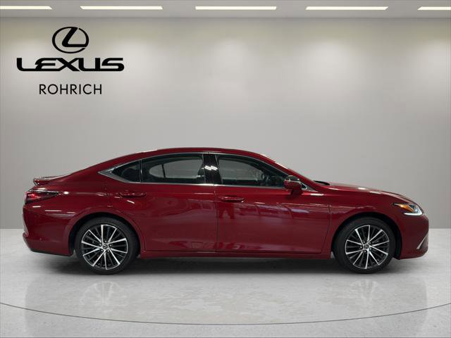 Certified 2024 Lexus ES 350 w/ Premium Package FWD image 2