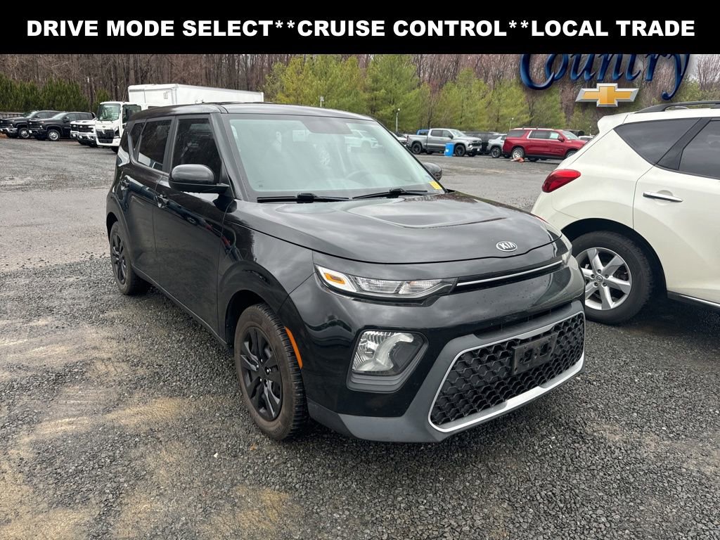 Used 2021 Kia Soul LX image 1