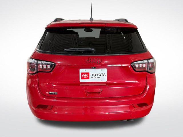 Used 2022 Jeep Compass Limited image 5