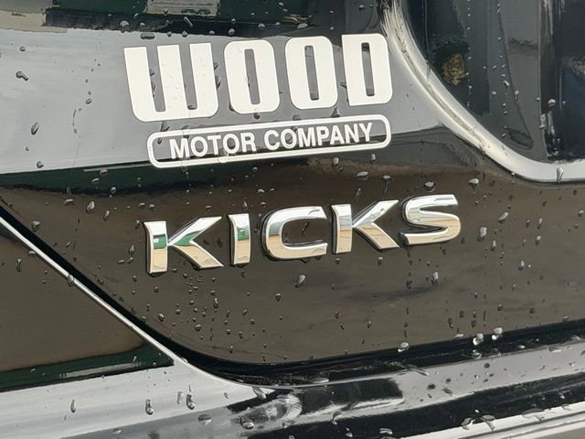 Certified 2025 Nissan Kicks Play S image 33