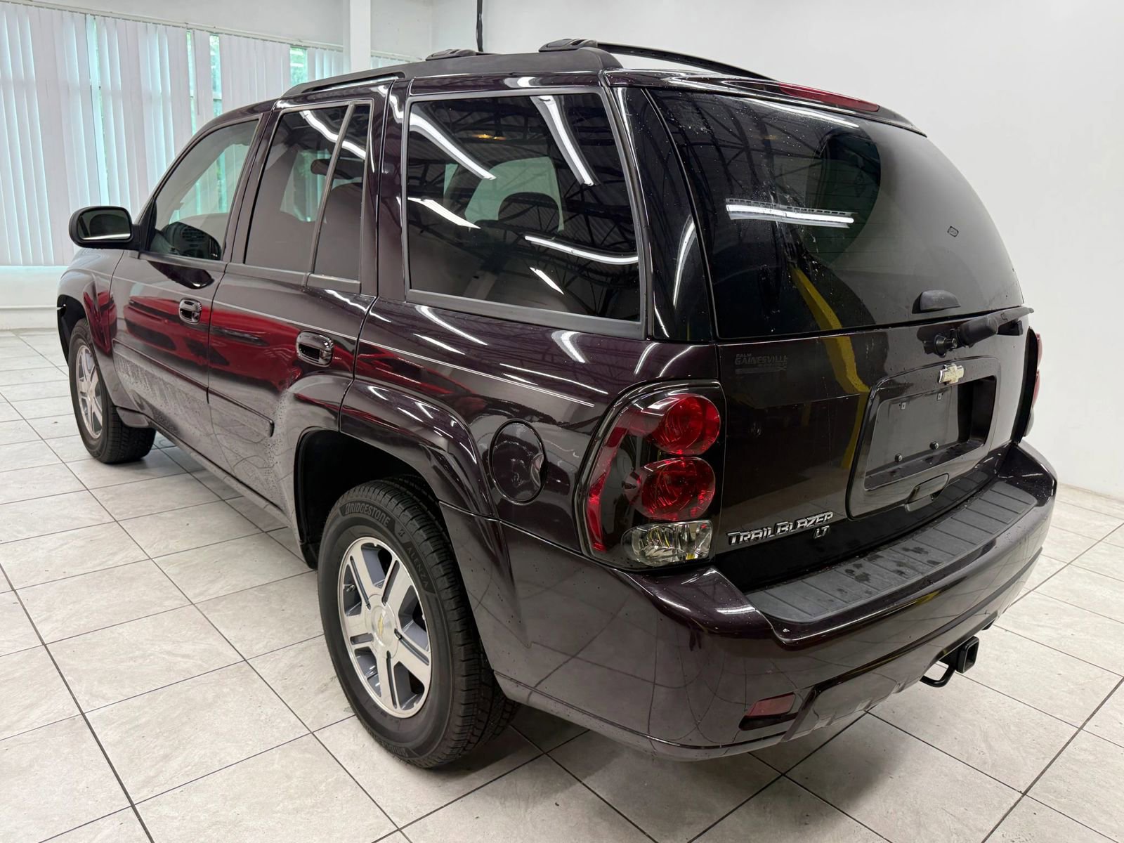 Used 2008 Chevrolet TrailBlazer LT w/ Sun And Sound Package RWD image 7