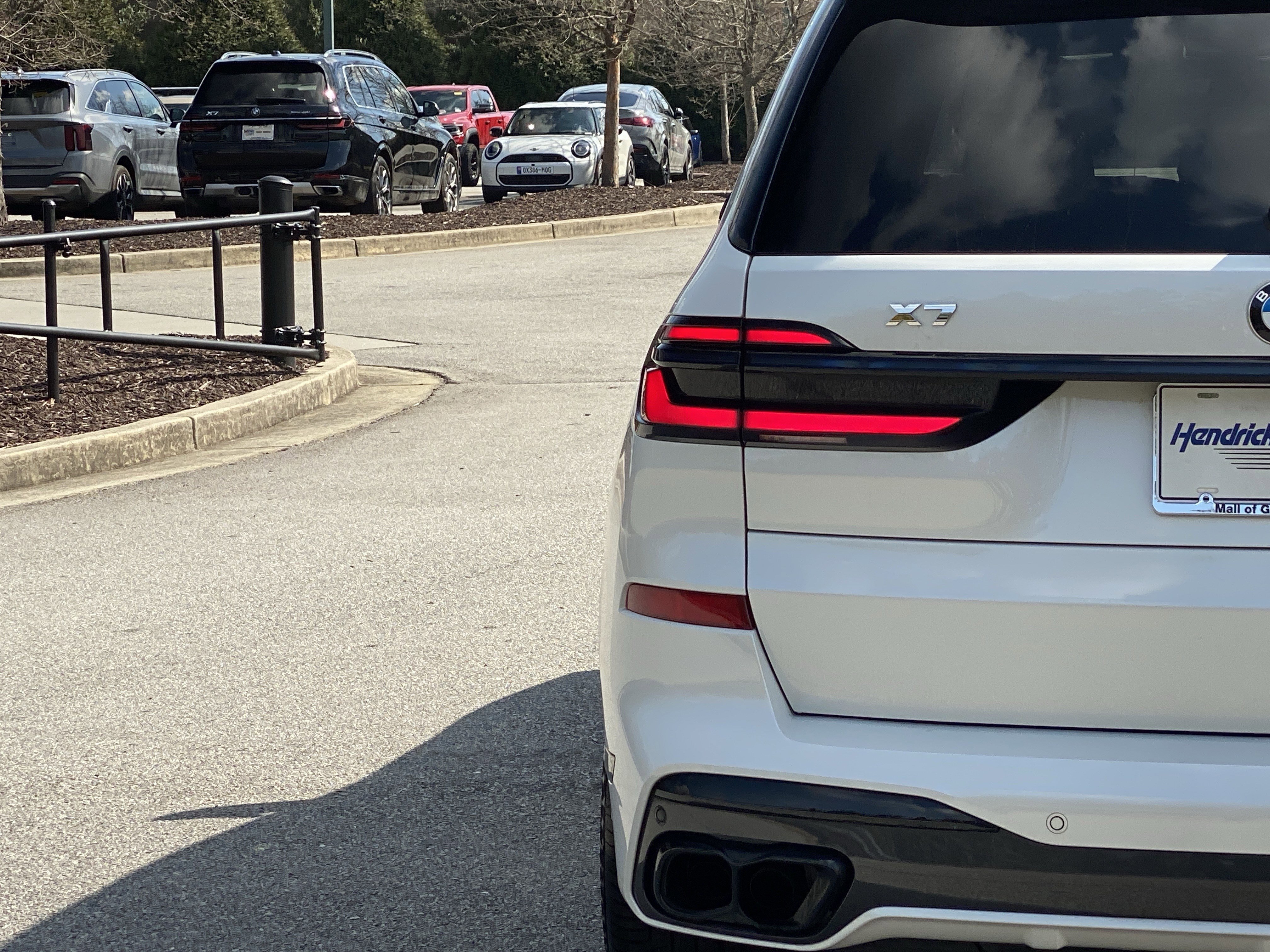 Used 2024 BMW X7 M60i w/ Executive Package image 22