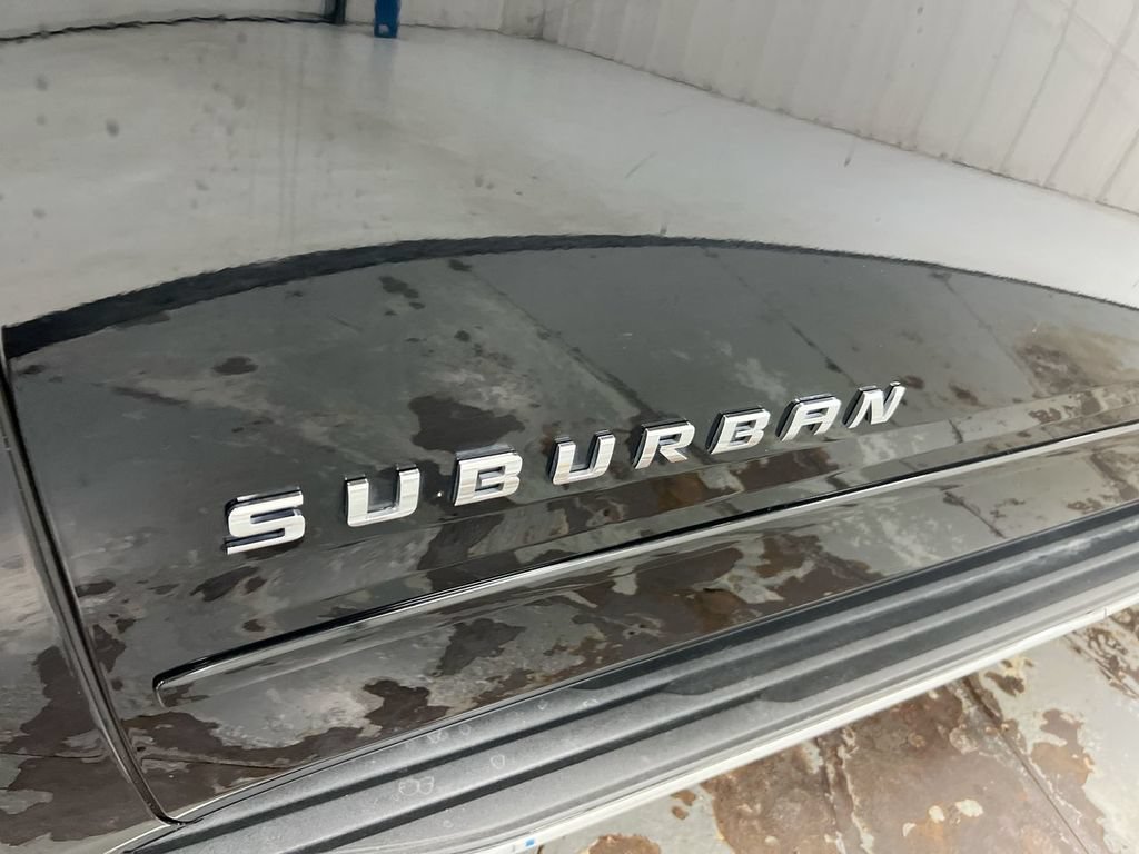 Used 2016 Chevrolet Suburban LTZ AWD/4WD image 28