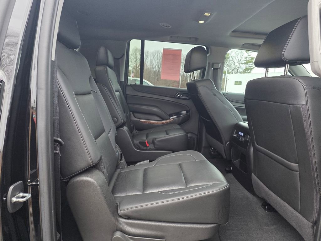 Used 2020 Chevrolet Suburban Premier image 33