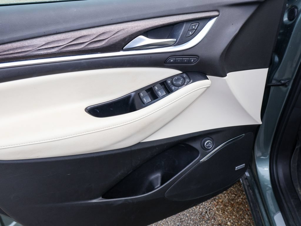 Used 2023 Buick Enclave Avenir w/ LPO, Floor Liner Package FWD image 11