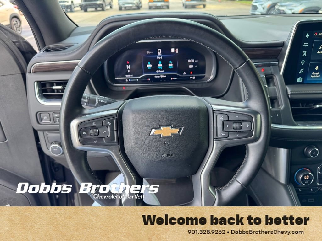 Used 2023 Chevrolet Suburban LT RWD image 17