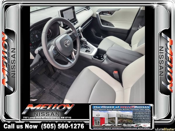 Used 2023 Toyota RAV4 XLE Premium AWD/4WD image 9
