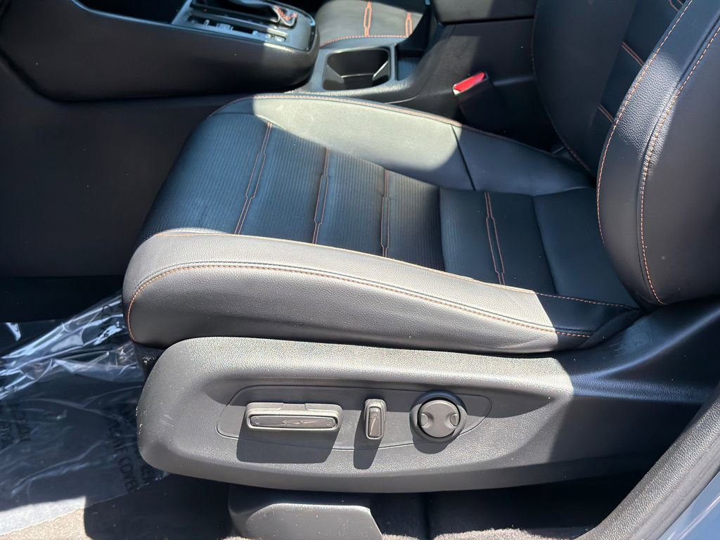 Used 2023 Honda CR-V Sport Touring image 17
