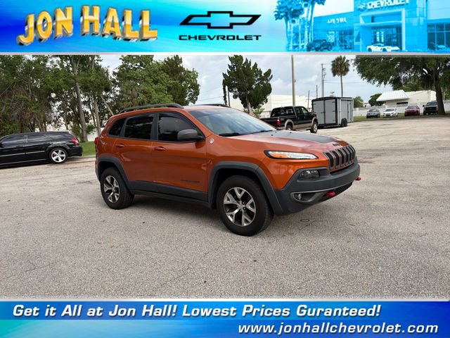 Used 2015 Jeep Cherokee Trailhawk w/ Comfort/Convenience Group AWD/4WD image 19