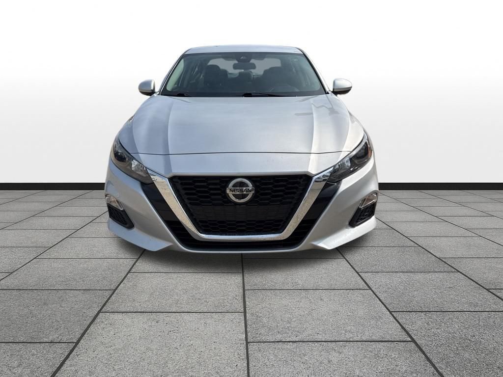 Used 2022 Nissan Altima 2.5 S image 2