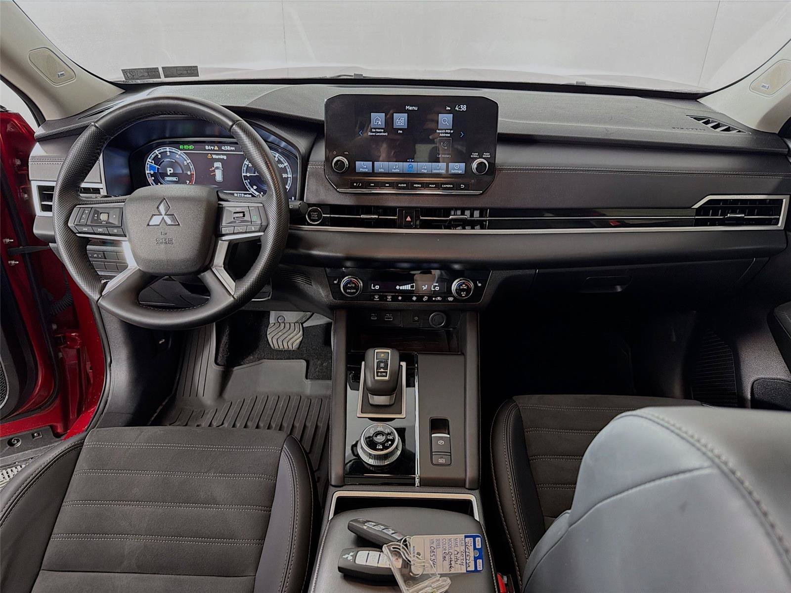Used 2024 Mitsubishi Outlander SE AWD/4WD image 27