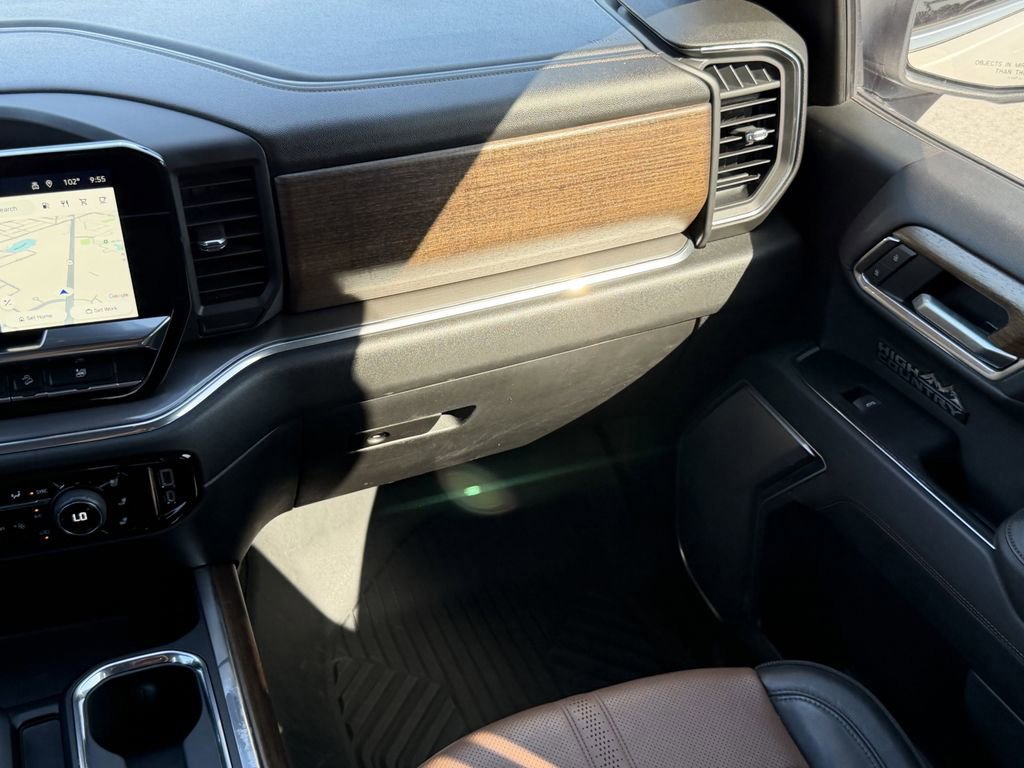 Certified 2023 Chevrolet Silverado 1500 High Country w/ Technology Package image 15